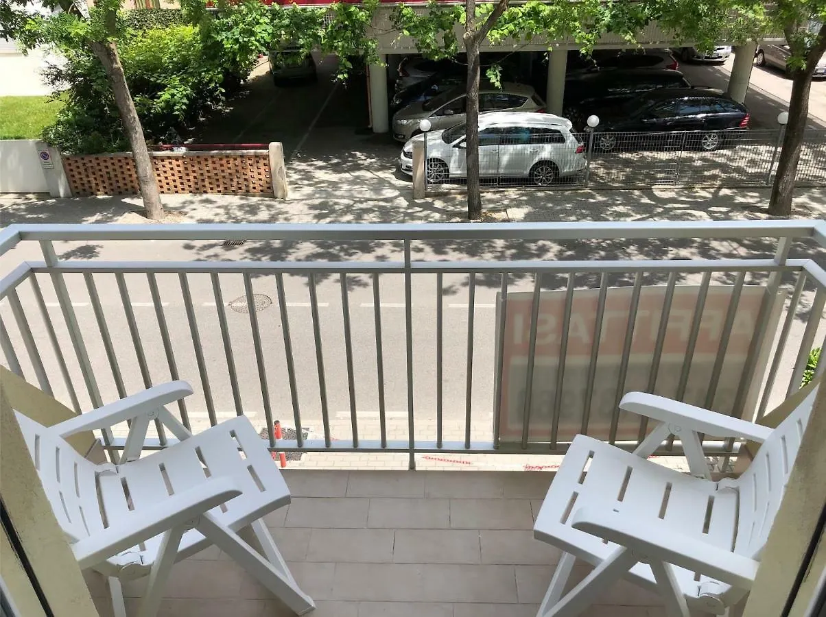 Appartamenti Palladio Carraro Immobiliare - Family Apartments Лидо-ди-Езоло