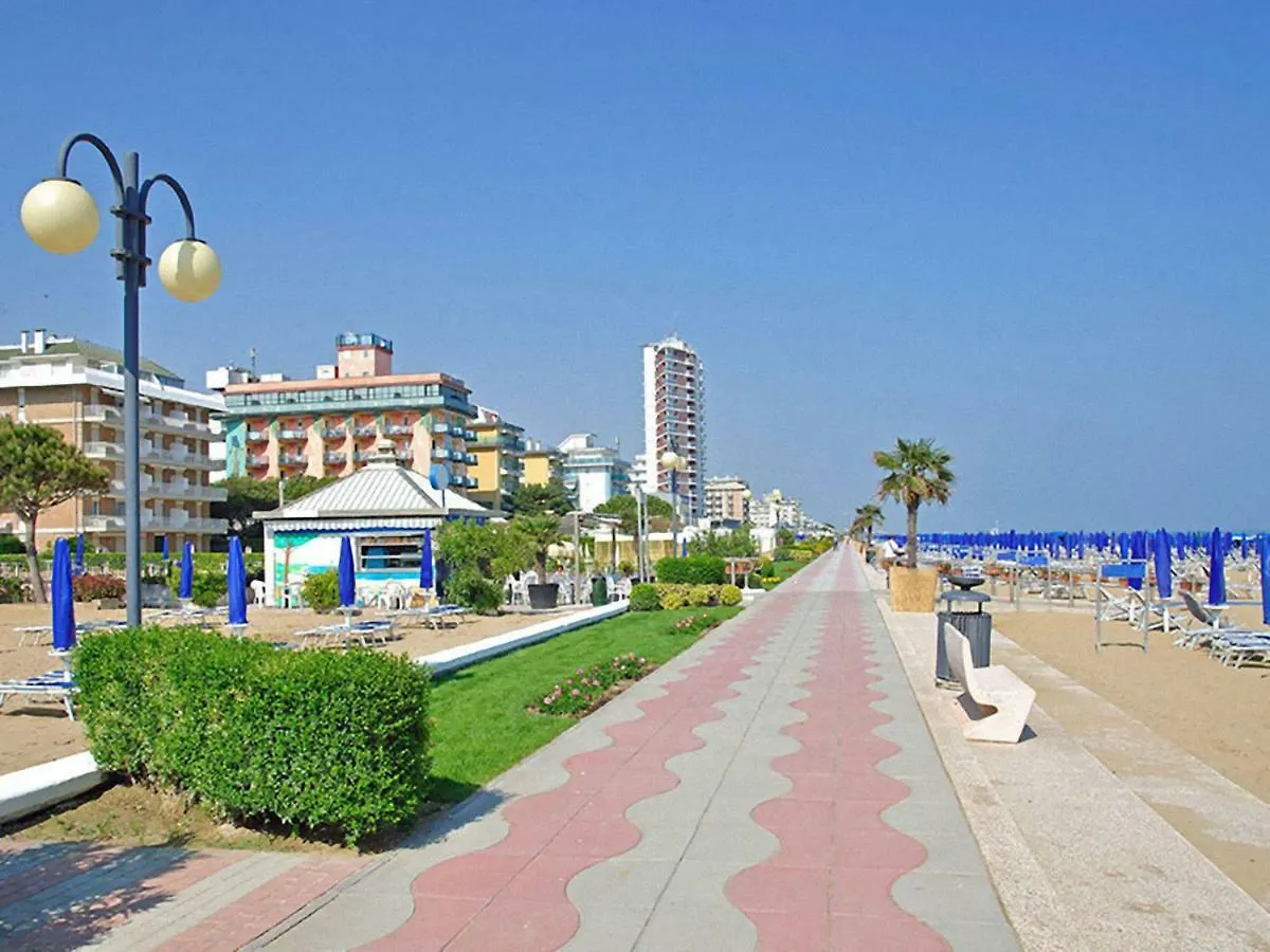 Appartamenti Palladio Carraro Immobiliare - Family Apartments Лидо-ди-Езоло